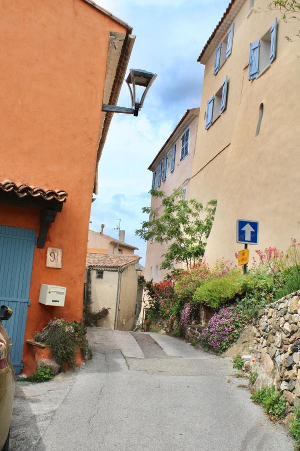 La Garde Studio Atypique Le Rocher, Climatisation, Belle Decoration מראה חיצוני תמונה